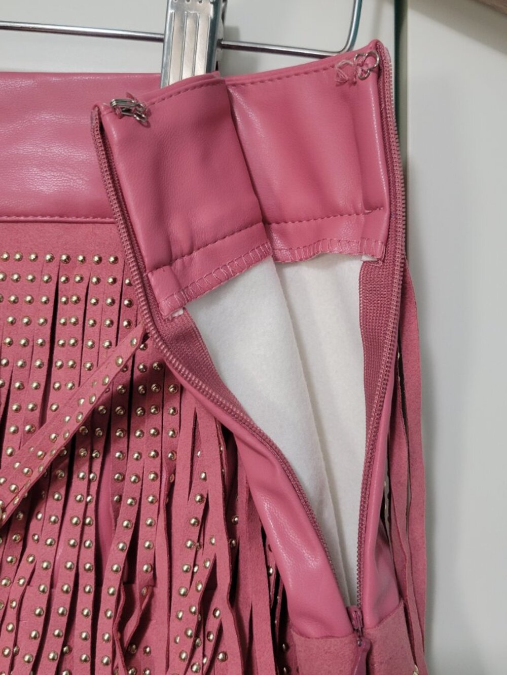 Dolly Barbie Cowgirl Rodeo Pink Faux Leather Studded Fringe Tiered Mini Skirt S - Picture 4 of 11